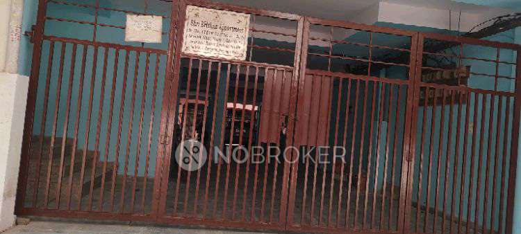 2 BHK Flat In Shre Krishna Appartment Laxman Vihar Phase 1 For Sale  In Gurgaon Rural