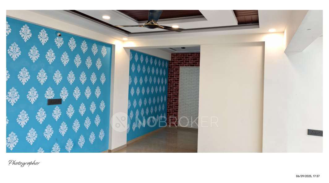 2 BHK Flat In Miracal Avenue For Sale  In Kondhwa Budruk