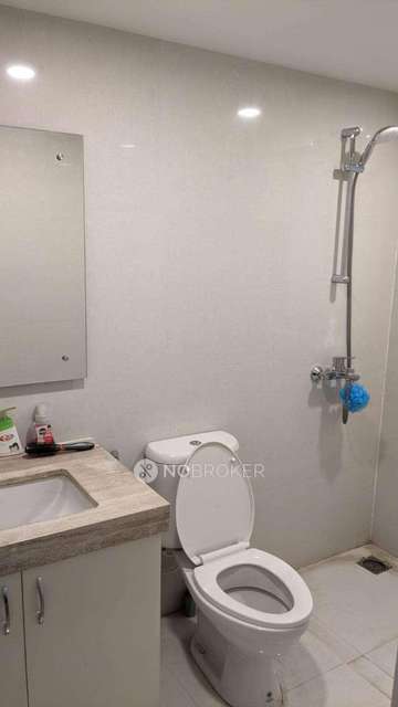 2 BHK Flat In House Of Hiranandani Calgary For Sale  In Devanahalli