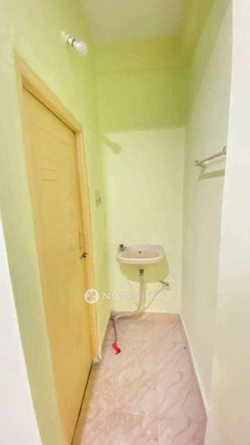 2 BHK Flat In Sri Bhavya Balaji Towers For Sale  In Venkateshwara Nagar ,sainathapuram