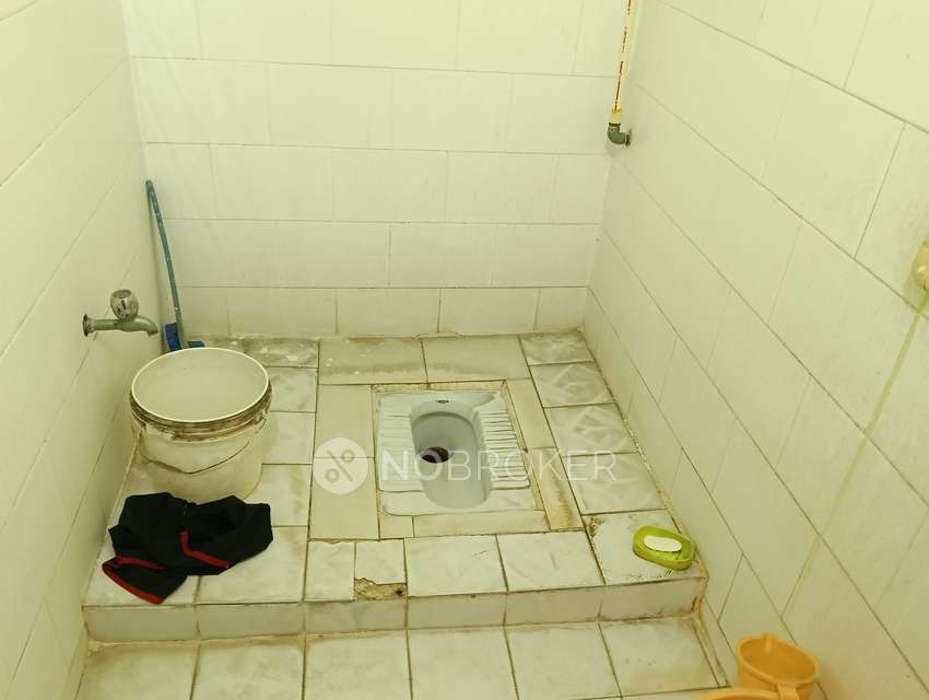 2 BHK Flat In Sri Bhavya Balaji Towers For Sale  In Venkateshwara Nagar ,sainathapuram