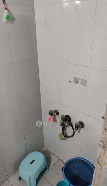 Shared Room for Male In 1 RK  In Apartment In Shukrawar Peth