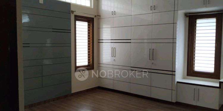 4+ BHK Flat In Standalone  Building  for Rent  In  Uttarahalli Hobli