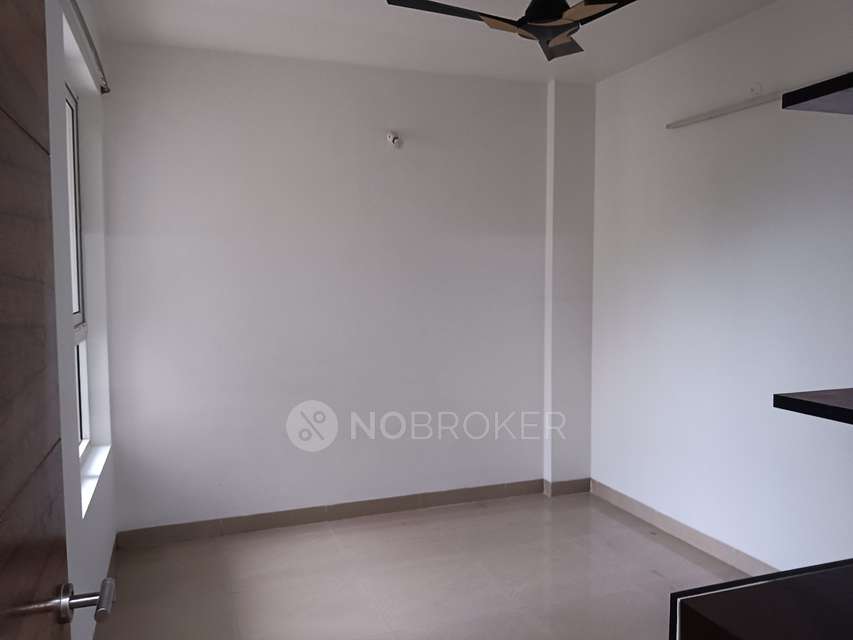 2 BHK Flat In Skypark Residences For Sale  In Chromepet