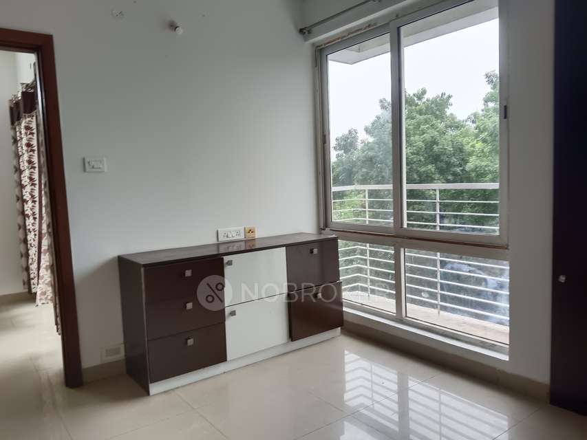 2 BHK Flat In Skypark Residences For Sale  In Chromepet