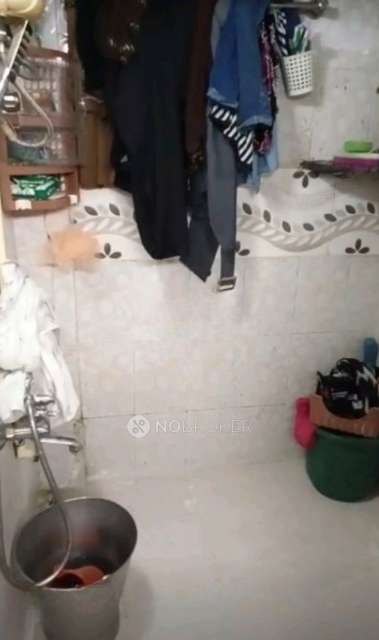 1 RK House For Sale  In 162164, Tantapura St, Near Najafi House, Bhat Bazar, Mandvi, Mumbai, Maharashtra 400009, India