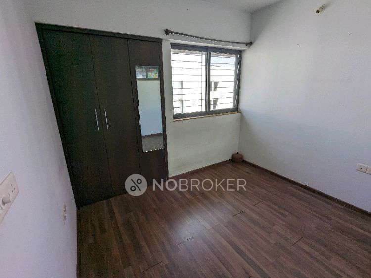 2 BHK Flat In Casa Elite Chs For Sale  In Lodha Palava Lakeshore Greens