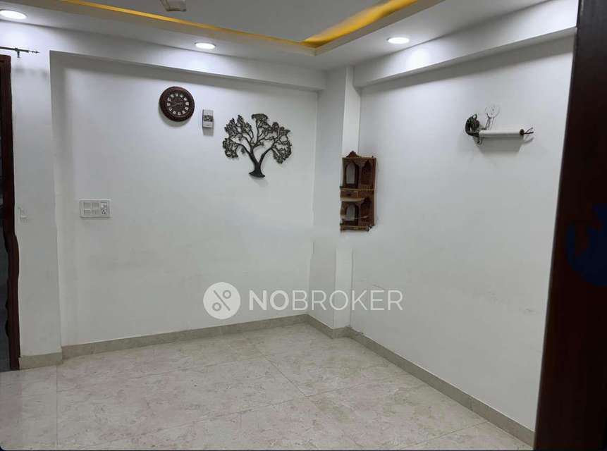 2 BHK Flat In Aggarwal  Pearl Apartments for Rent  In Chandan Hola