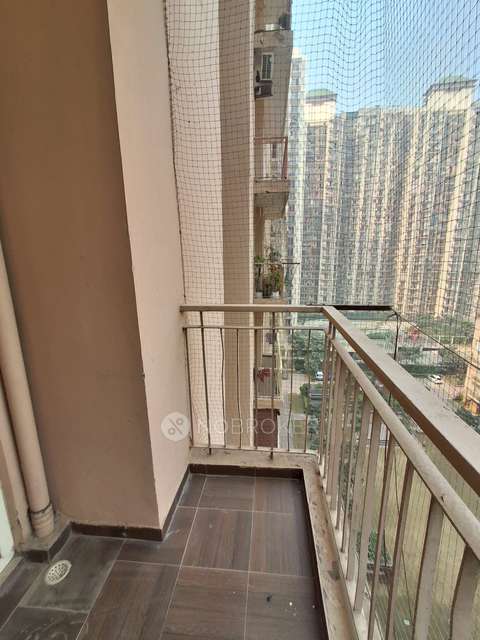 3 BHK Flat In Arihant Ambar For Sale  In Greater Noida