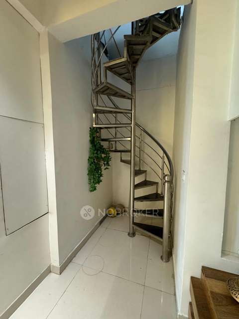 4+ BHK Flat In Rani Aakriti Shantiniketan For Sale  In Noida Sector 143