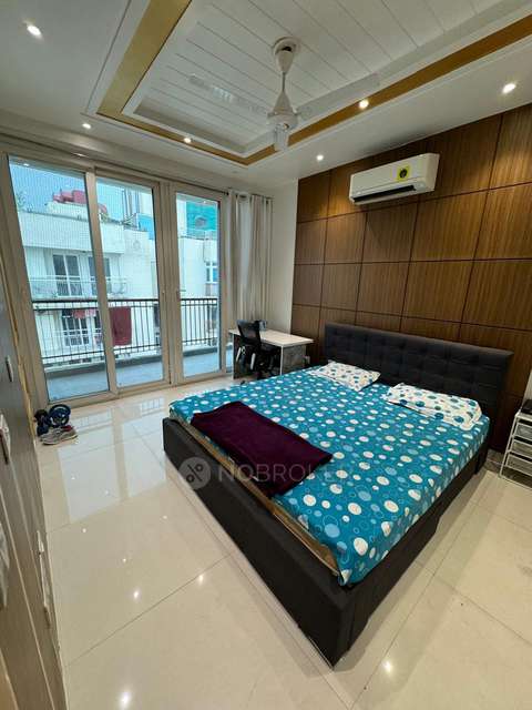 4+ BHK Flat In Rani Aakriti Shantiniketan For Sale  In Noida Sector 143