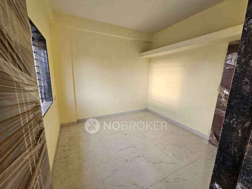 1 BHK Flat In Sarthak Sudama Arcade for Rent  In Hxhq+m54, Siddhi Park, Kalubai Nagar, Wagholi, Pune, Maharashtra 412207, India