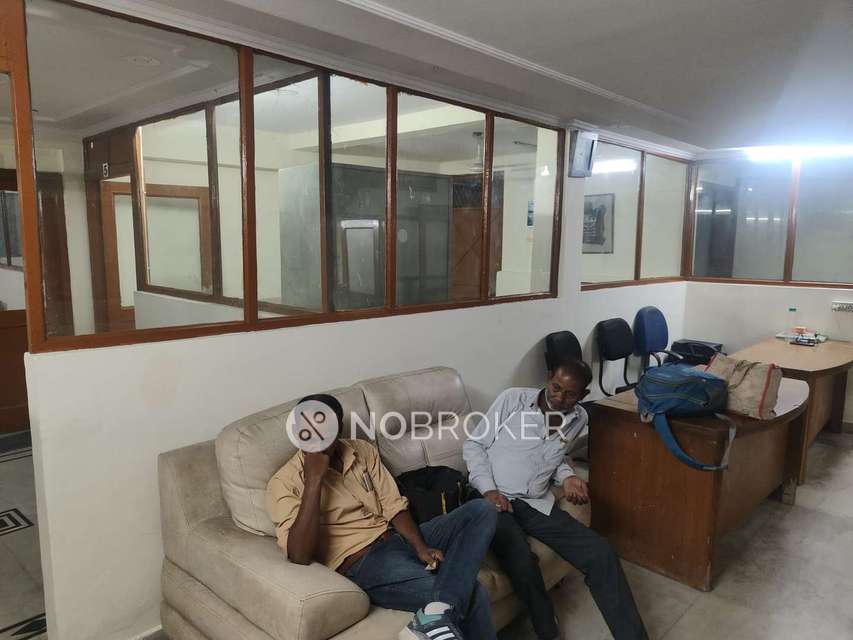 Godown/Warehouse in Vasant Kunj, Delhi for sale 