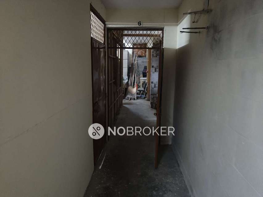 Godown/Warehouse in Vasant Kunj, Delhi for sale