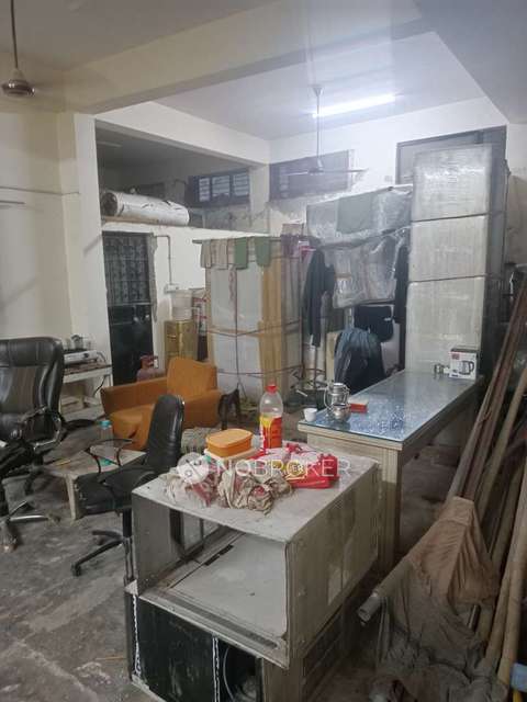 Godown/Warehouse in Vasant Kunj, Delhi for sale 