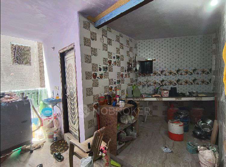 2 BHK Flat For Sale  In 122, Motia Khan, Sadar Bazaar, New Delhi, Delhi, 110055, India