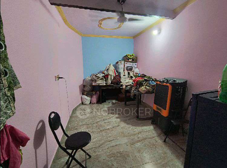 2 BHK Flat For Sale  In 122, Motia Khan, Sadar Bazaar, New Delhi, Delhi, 110055, India