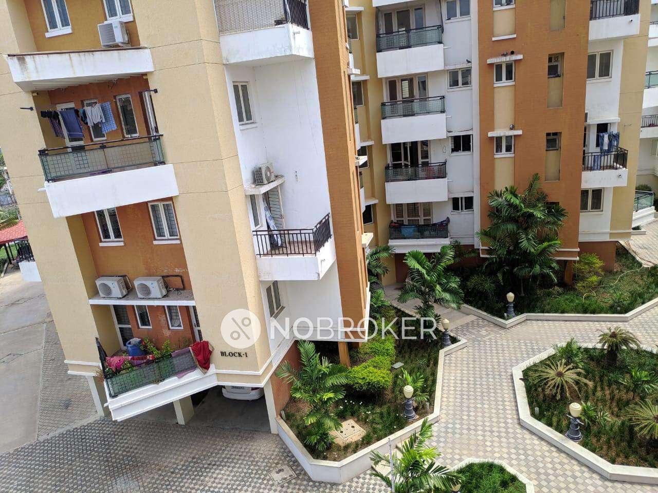 Ramaniyam Waterfront