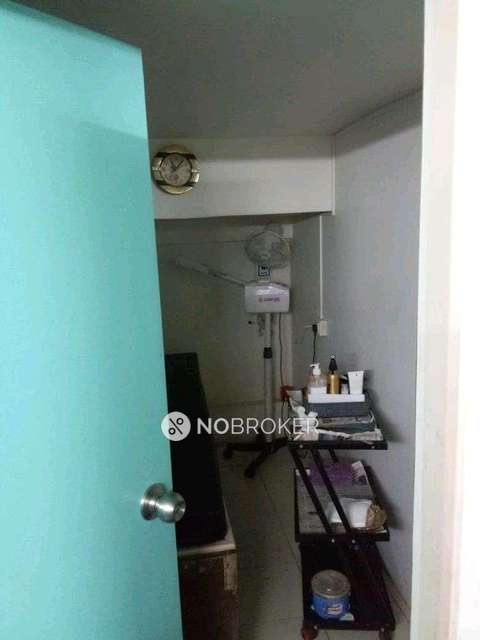 1 RK Flat In Siddhi Vinayak For Sale  In Tilak Nagar