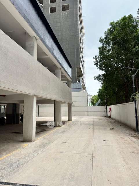 2 BHK Flat In Mantra Mirari for Rent  In Mundhwa