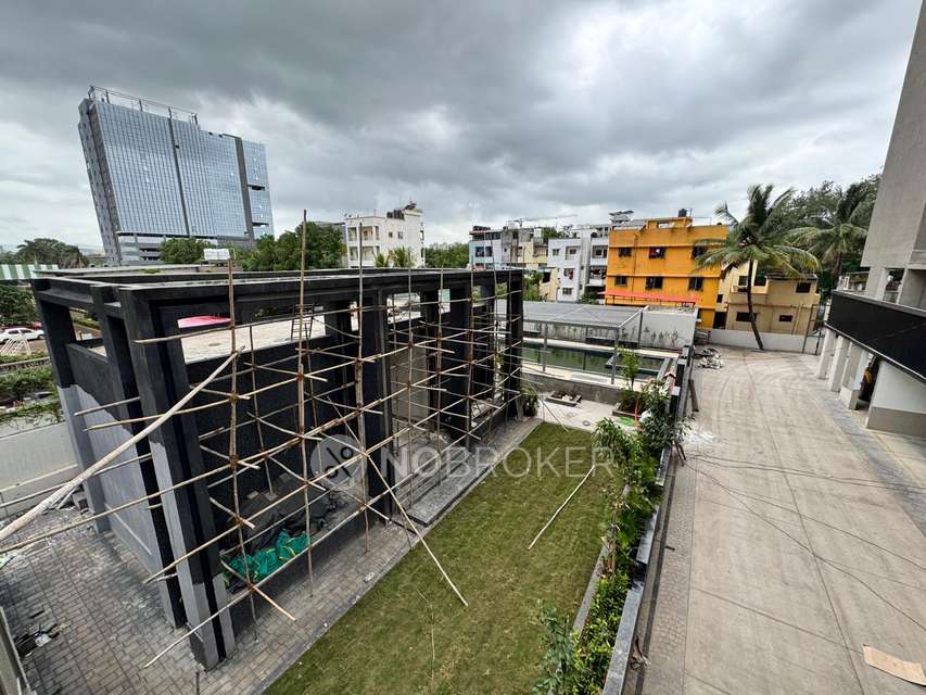 2 BHK Flat In Mantra Mirari for Rent  In Mundhwa