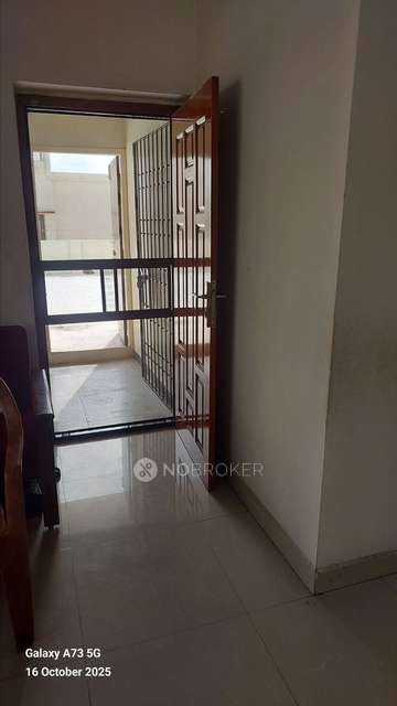 2 BHK Flat In Vm Sai Sadana Apartment For Sale  In Selaiyur