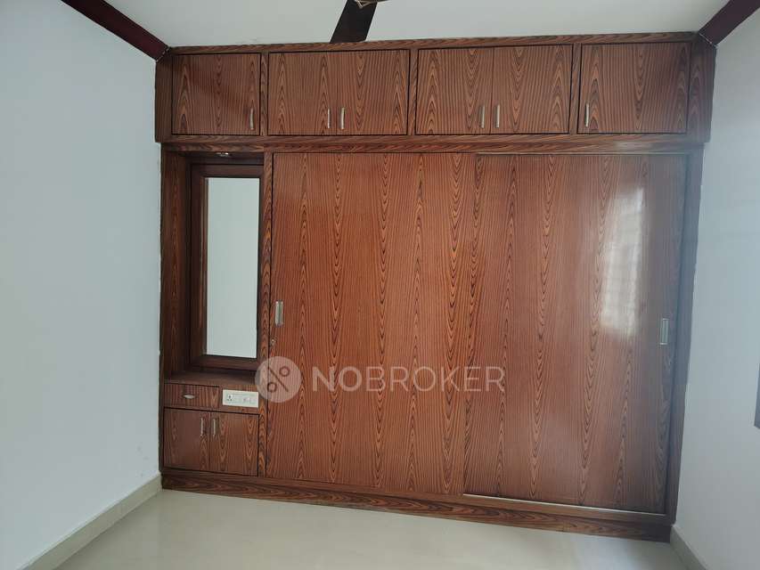 3 BHK Flat In Janapriya Metropolis For Sale  In Moti Nagar