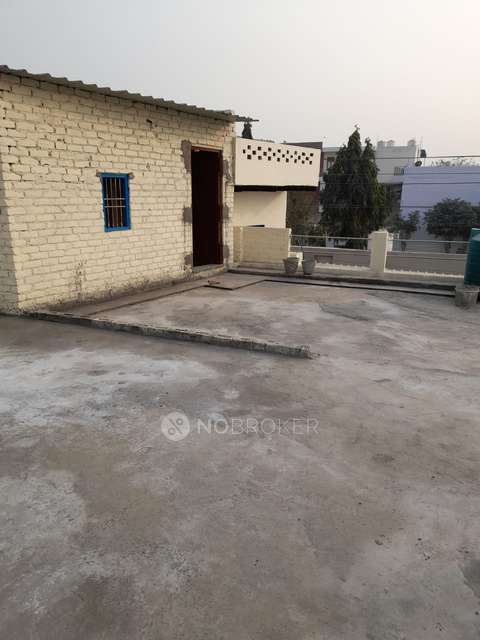 Godown/Warehouse in Mundka, Delhi for sale 