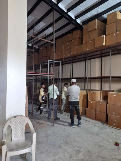 Godown/Warehouse in Mundka, Delhi for sale 