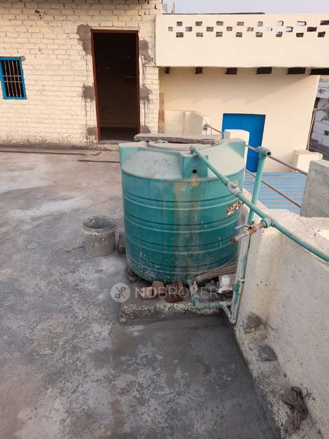 Godown/Warehouse in Mundka, Delhi for sale 