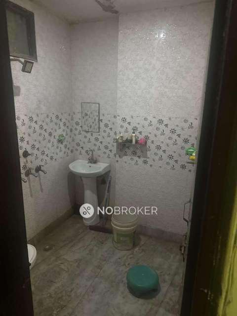 2 BHK Flat For Sale  In Uttam Nagar