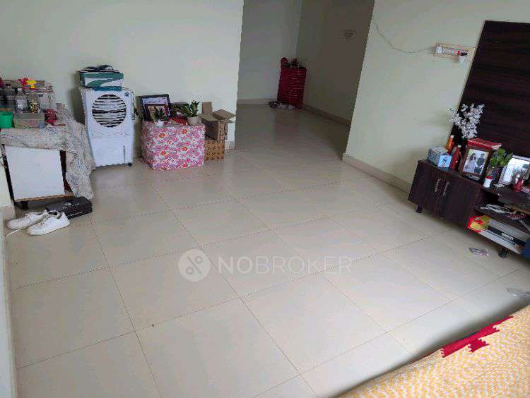 Single Room for Female In 2 BHK  In Smart Homes, Hnr Layout In 390, 87-88, Vittal Mallya Rd, D' Souza Layout, Civil Station, Bengaluru, Karnataka 560001, India