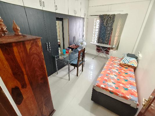 2 BHK Flat In Himagiri Castle For Sale  In J. P. Nagar