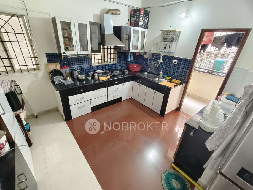 2 BHK Flat In Himagiri Castle For Sale  In J. P. Nagar