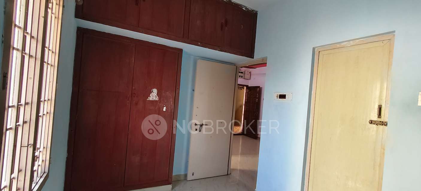 2 BHK Flat In Nanthini Flats For Sale  In Madambakkam