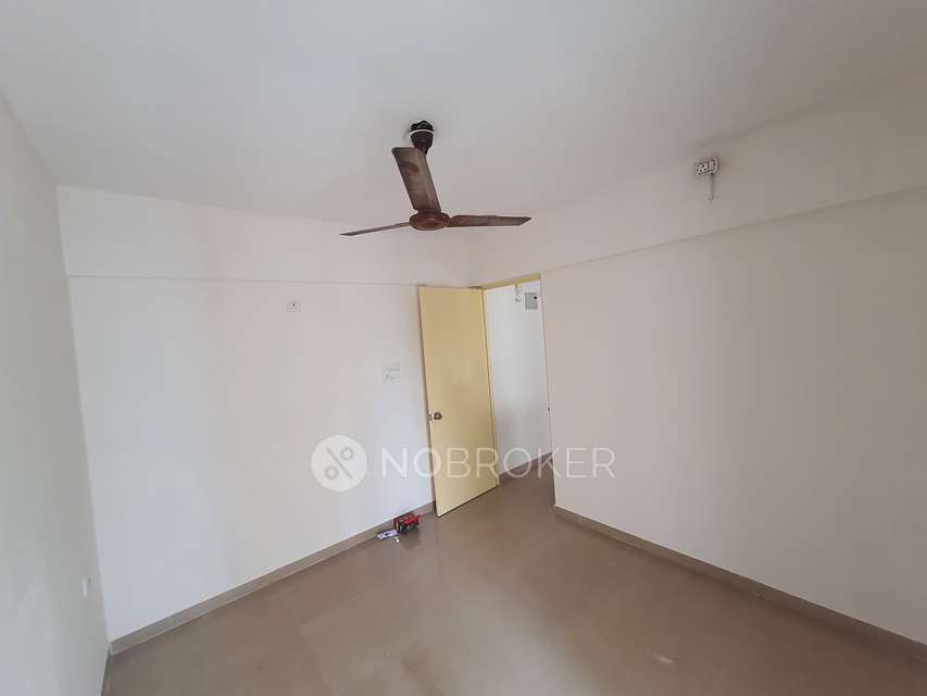 1 BHK Flat In F5 Silver Crest For Sale  In Wagholi