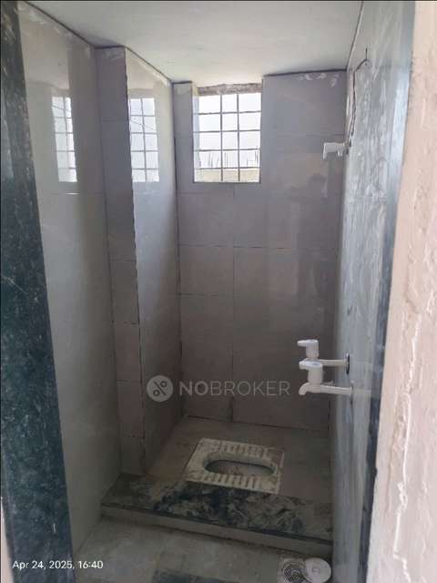 1 RK Flat In Standalone Building  for Rent  In M Square Building