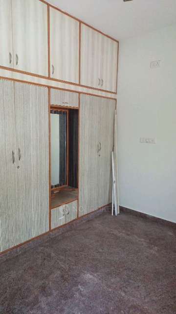 2 BHK House for Rent  In 6th B Cross Road