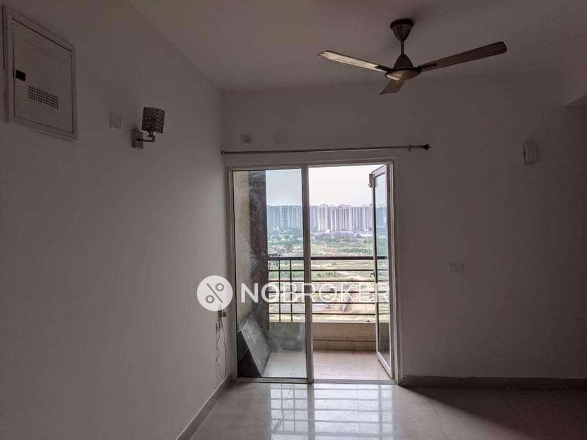 2 BHK Flat In Cherry County For Sale  In Tech Zone Iv