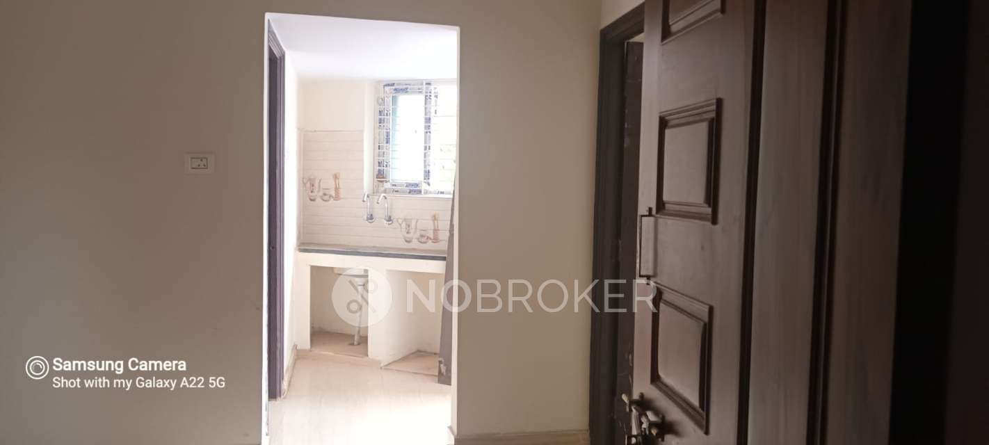 2 BHK Flat In Rlr Shastri Apartment For Sale  In Padma Colony