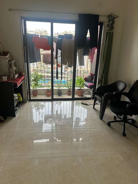 Shared Room for Male In 2 BHK  In Sunteck Maxx World In Naigaon East