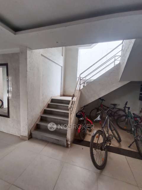 1 BHK Flat In Yashada Splendid Square For Sale  In Lohegaon, Pune