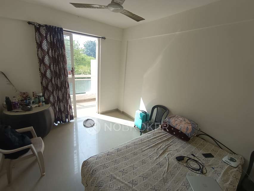 1 BHK Flat In Yashada Splendid Square For Sale  In Lohegaon, Pune