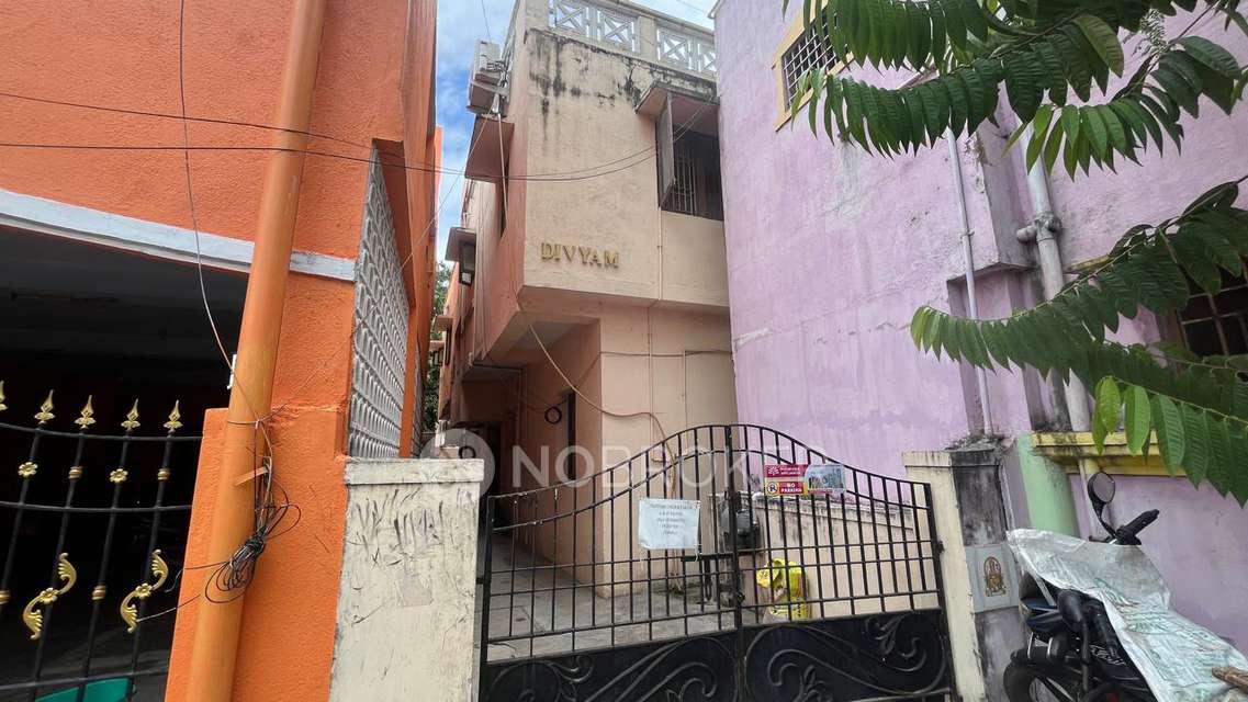 2 BHK Flat In Divyam Flats For Sale  In Padi