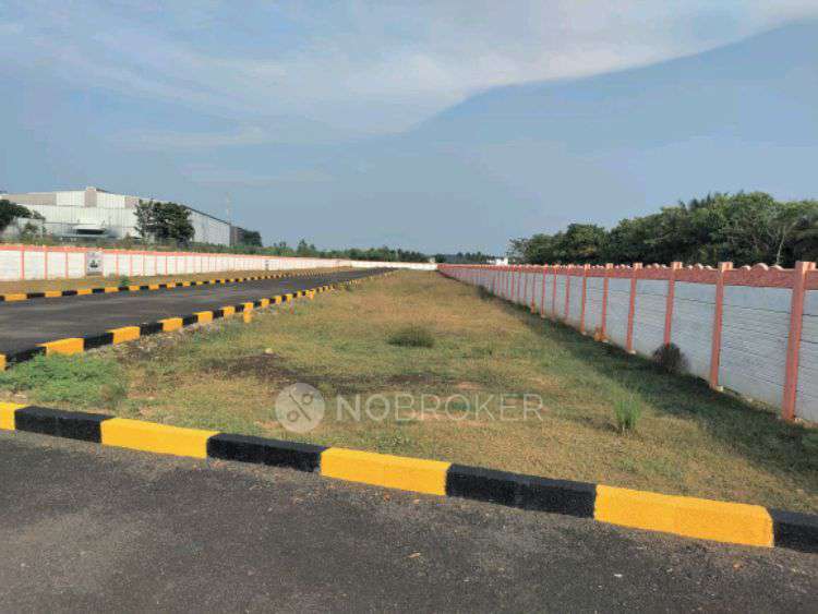 Plot For Sale  In United Enclave In Guduvancherry 