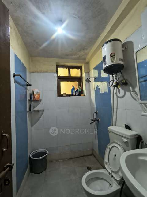 2 BHK Flat In Cosmos Golden Heights For Sale  In Crossings Republik