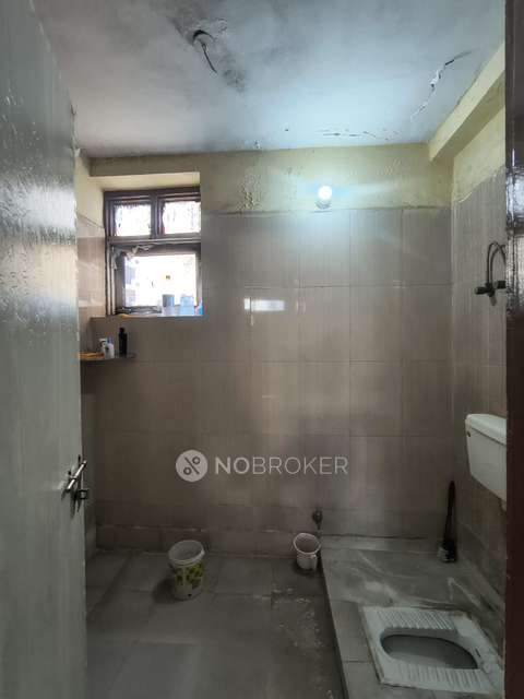 2 BHK Flat In Cosmos Golden Heights For Sale  In Crossings Republik