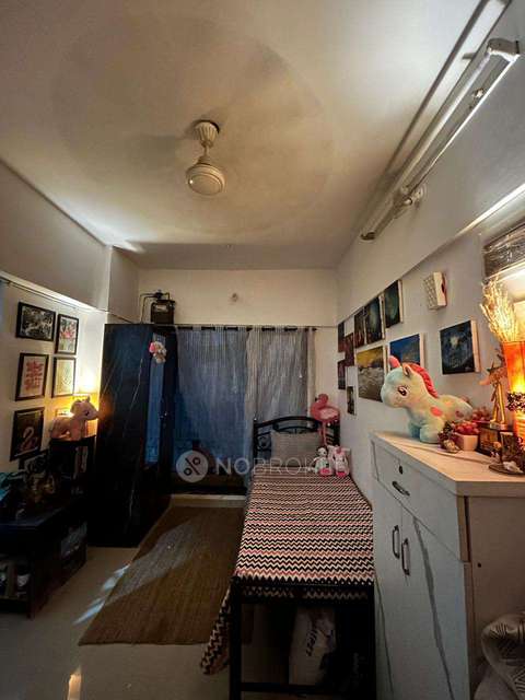 PG for Girls in Dn Nagar