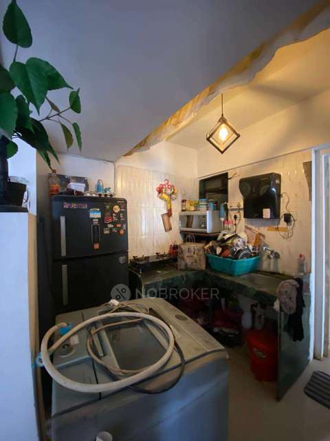 PG for Girls in Dn Nagar