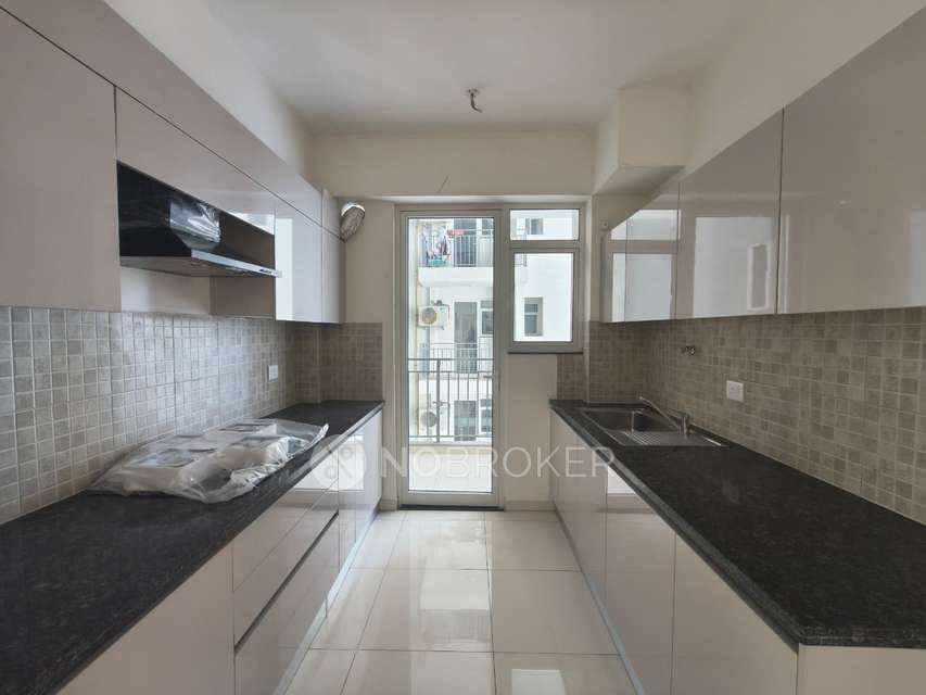 3 BHK Flat In Godrej Woods For Sale  In Sector 43